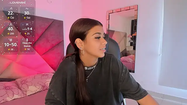 GiaFu online show from 18, 12, 2025