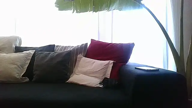 Snapshot of KarolinaReaper chatting on 14, 2, 2025 KarolinaReaper online show from 14, 2, 2025