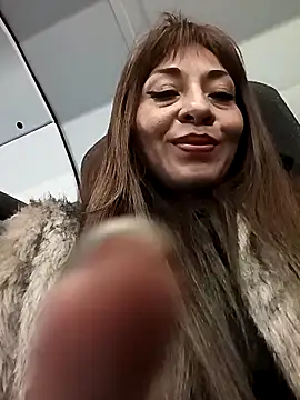 Snapshot of KarolinaReaper chatting on 6, 3, 2025 KarolinaReaper online show from 6, 3, 2025