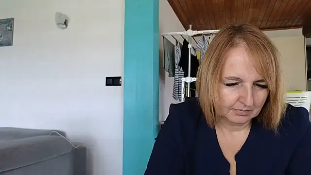 Sandcoq online show from 5, 6, 2026