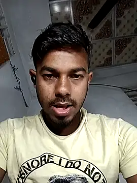 Snapshot of arafat_mia chatting on 8, 1, 2025 arafat mia online show from 8, 1, 2025