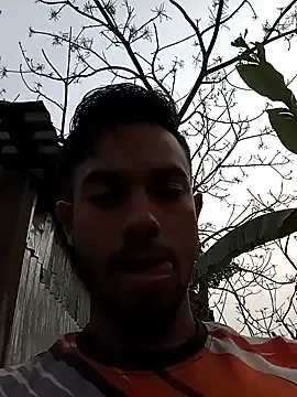 Snapshot of arafat_mia chatting on 22, 1, 2025 arafat mia online show from 22, 1, 2025