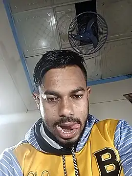 Snapshot of arafat_mia chatting on 24, 2, 2025 arafat mia online show from 24, 2, 2025