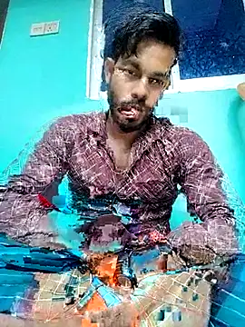 Snapshot of arafat_mia chatting on 1, 10, 2025 arafat mia online show from 1, 10, 2025