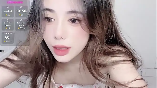 Snapshot of jiaozi-kiss chatting on 6, 11, 2025 jiaozi-kiss online show from 6, 11, 2025