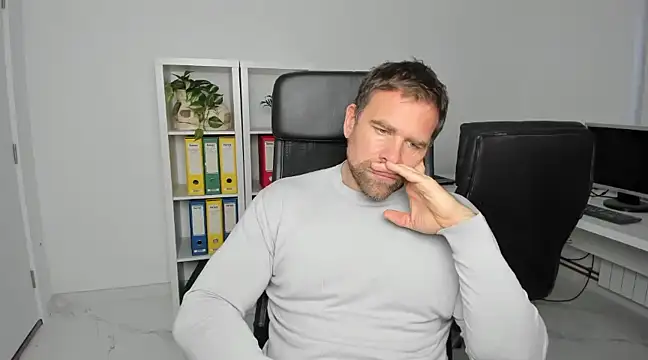 John-E-Dough online show from 4, 12, 2024