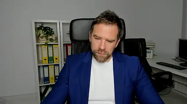 John-E-Dough online show from 12, 12, 2024