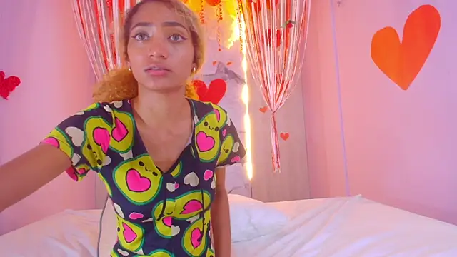 Charlotte Love10 online show from 11, 2, 2025