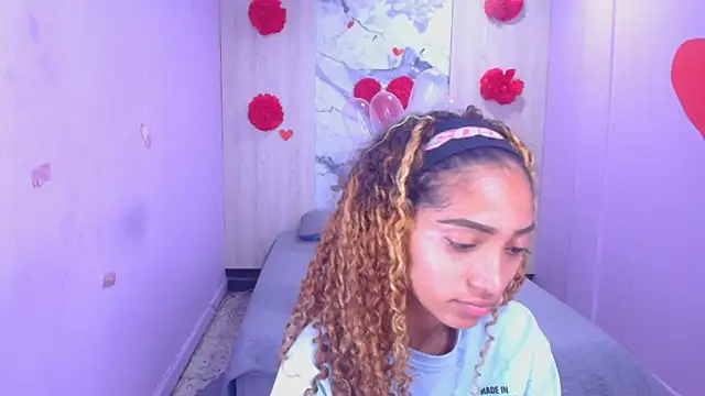 Charlotte Love10 online show from 20, 2, 2025