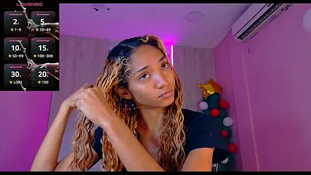 Charlotte Love10 online show from 19, 12, 2025