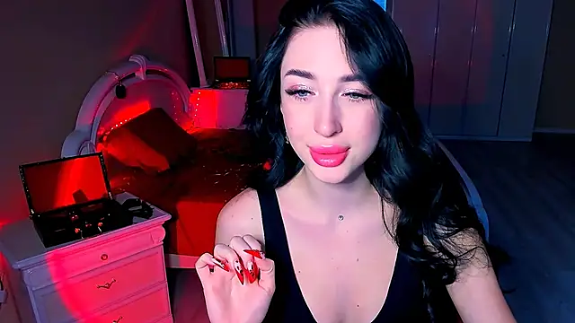 Snapshot of lovely_desire chatting on 13, 12, 2024 lovely desire online show from 13, 12, 2024