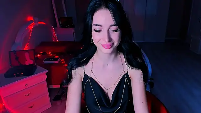 Snapshot of lovely_desire chatting on 24, 12, 2024 lovely desire online show from 24, 12, 2024