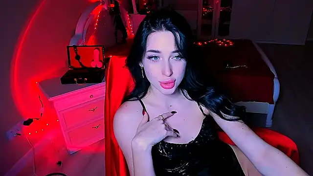 Snapshot of lovely_desire chatting on 4, 1, 2025 lovely desire online show from 4, 1, 2025