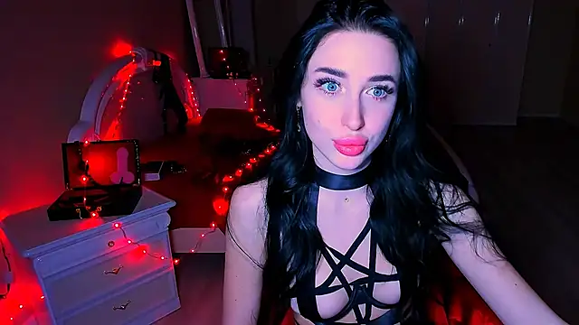 Snapshot of lovely_desire chatting on 5, 1, 2025 lovely desire online show from 5, 1, 2025