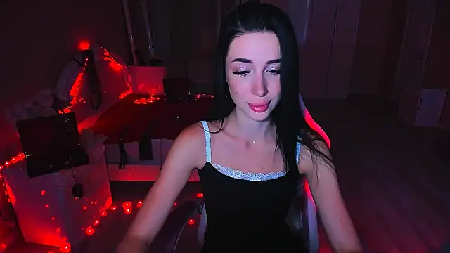 Snapshot of lovely_desire chatting on 21, 9, 2025 lovely desire online show from 21, 9, 2025