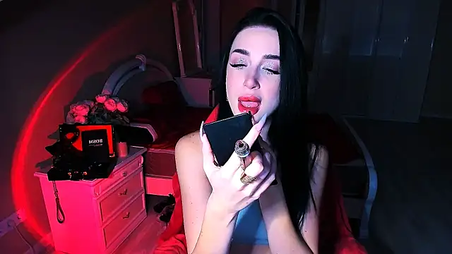 Snapshot of lovely_desire chatting on 14, 11, 2025 lovely desire online show from 14, 11, 2025