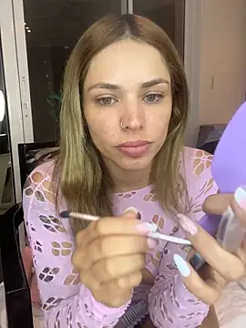 Snapshot of ambarsorachi chatting on 2, 10, 2025 ambarsorachi online show from 2, 10, 2025