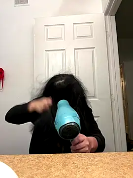 AlyssiaAmoreXO online show from 5, 11, 2025