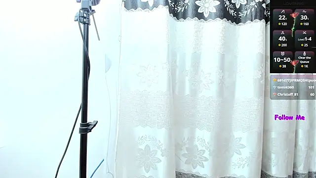 Camcrush   online show from 12, 2, 2025