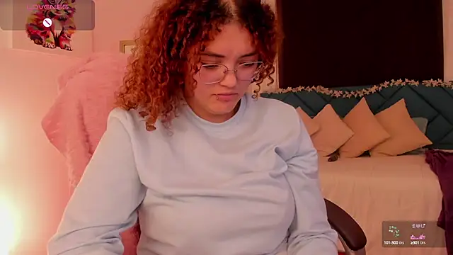 Missbrave1 online show from 15, 10, 2025