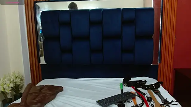 Snapshot of ValentinaThomas chatting on 11, 2, 2025 ValentinaThomas online show from 11, 2, 2025