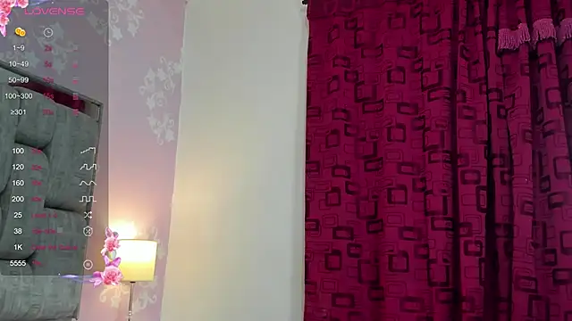 Snapshot of ValentinaThomas chatting on 20, 3, 2025 ValentinaThomas online show from 20, 3, 2025