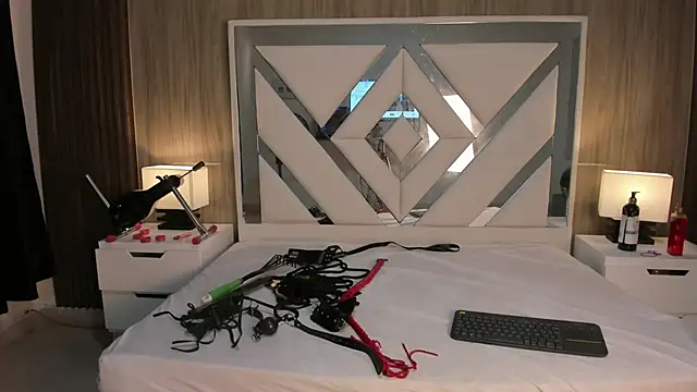 Snapshot of ValentinaThomas chatting on 11, 9, 2025 ValentinaThomas online show from 11, 9, 2025