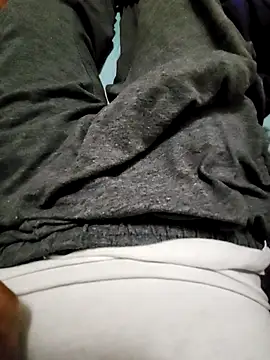 Snapshot of xxxlhung4uxxx chatting on 11, 9, 2025 xxxlhung4uxxx online show from 11, 9, 2025