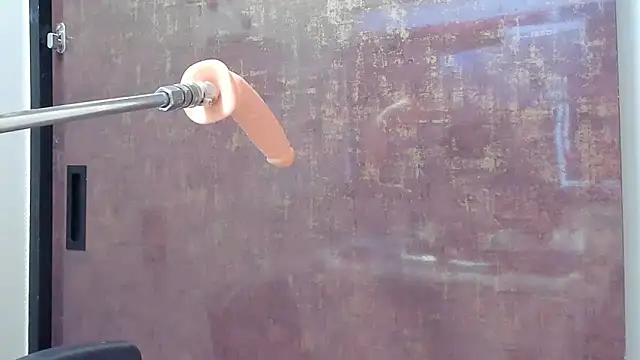 doll bella  online show from 15, 2, 2025