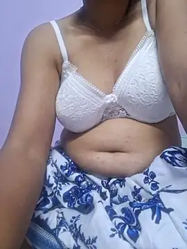 Melody Shyla online show from 7, 10, 2025