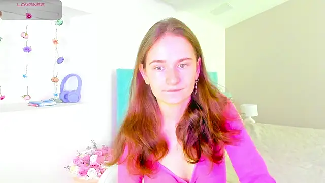 Snapshot of L1ittle_kitty_ chatting on 25, 9, 2025 L1ittle kitty online show from 25, 9, 2025