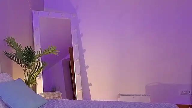 L1ittle kitty  online show from 12, 3, 2026