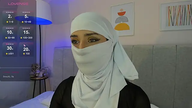 Snapshot of rawiya chatting on 7, 2, 2025 rawiya online show from 7, 2, 2025