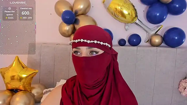 Snapshot of rawiya chatting on 27, 9, 2025 rawiya online show from 27, 9, 2025