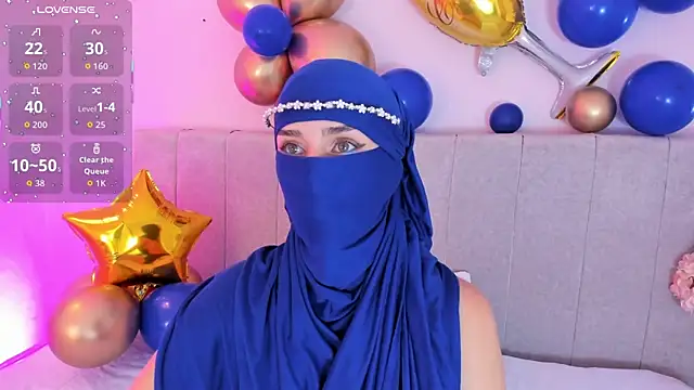 Snapshot of rawiya chatting on 1, 10, 2025 rawiya online show from 1, 10, 2025