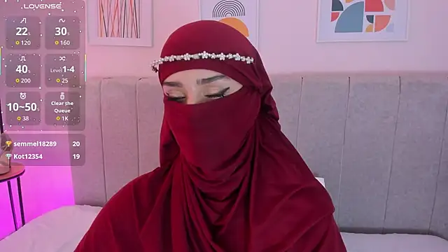 Snapshot of rawiya chatting on 21, 10, 2025 rawiya online show from 21, 10, 2025