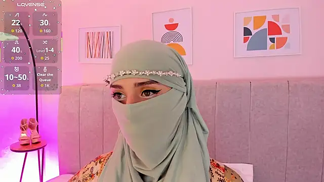 Snapshot of rawiya chatting on 14, 11, 2025 rawiya online show from 14, 11, 2025