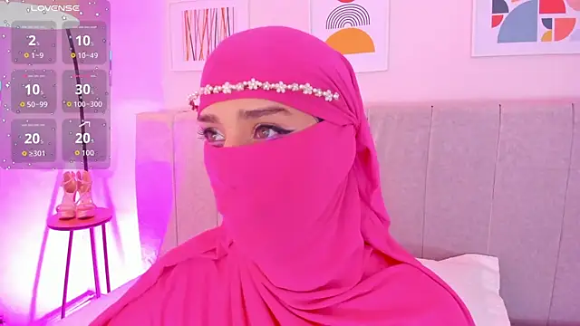 Snapshot of rawiya chatting on 27, 11, 2025 rawiya online show from 27, 11, 2025