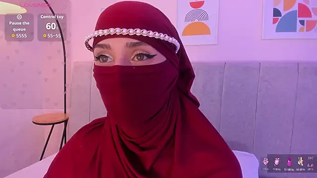 Snapshot of rawiya chatting on 19, 5, 2026 rawiya online show from 19, 5, 2026