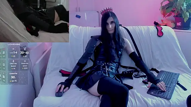 Snapshot of CeriseLapine chatting on 1, 3, 2025 CeriseLapine online show from 1, 3, 2025