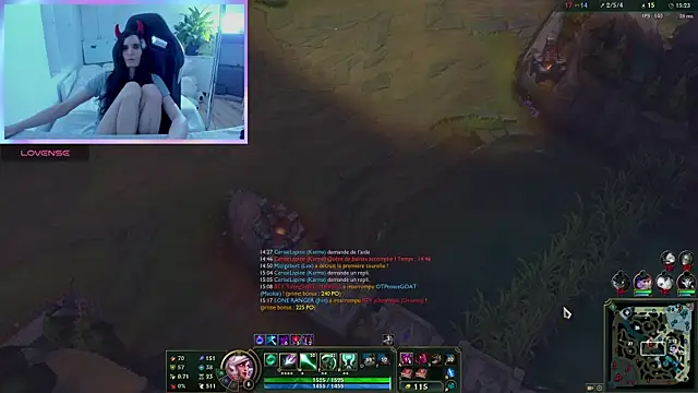 Snapshot of CeriseLapine chatting on 12, 3, 2025 CeriseLapine online show from 12, 3, 2025