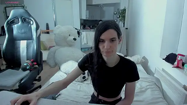 Snapshot of CeriseLapine chatting on 16, 3, 2025 CeriseLapine online show from 16, 3, 2025