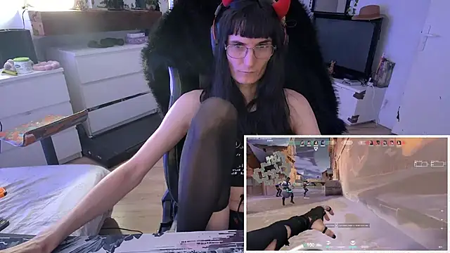 Snapshot of CeriseLapine chatting on 21, 10, 2025 CeriseLapine online show from 21, 10, 2025