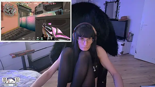 Snapshot of CeriseLapine chatting on 25, 10, 2025 CeriseLapine online show from 25, 10, 2025