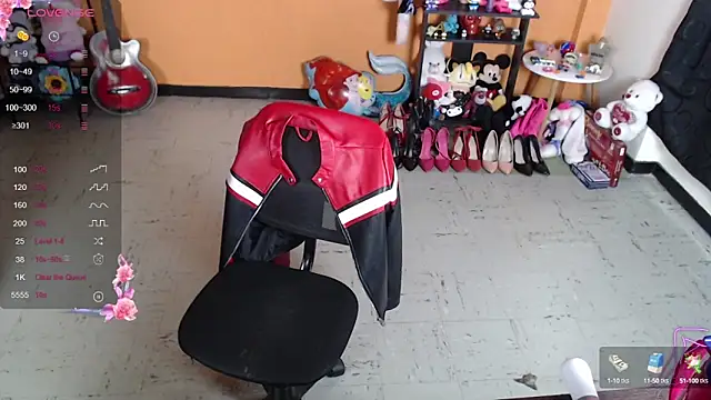 MissMiia2 online show from 20, 1, 2025