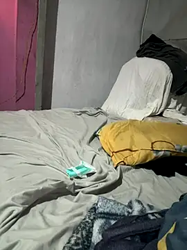 Snapshot of alburt_1996 chatting on 29, 9, 2025 alburt 1996 online show from 29, 9, 2025