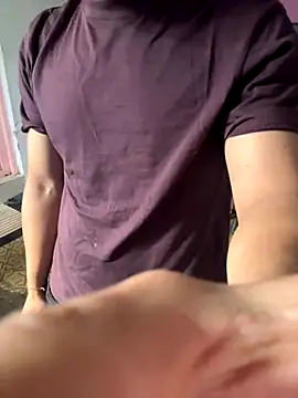 Snapshot of alburt_1996 chatting on 3, 12, 2025 alburt 1996 online show from 3, 12, 2025