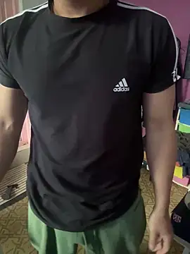 Snapshot of alburt_1996 chatting on 21, 12, 2025 alburt 1996 online show from 21, 12, 2025