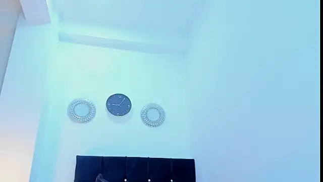 kathyajhonss online show from 2, 3, 2025