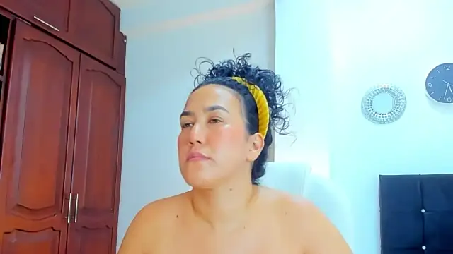 kathyajhonss online show from 6, 4, 2026